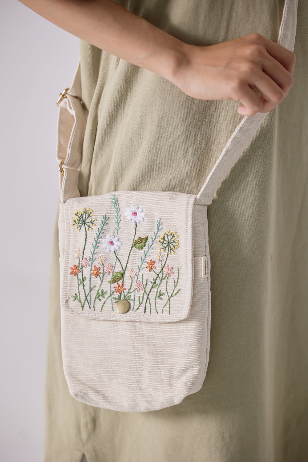 Floral Embroidery Crossbody Bag