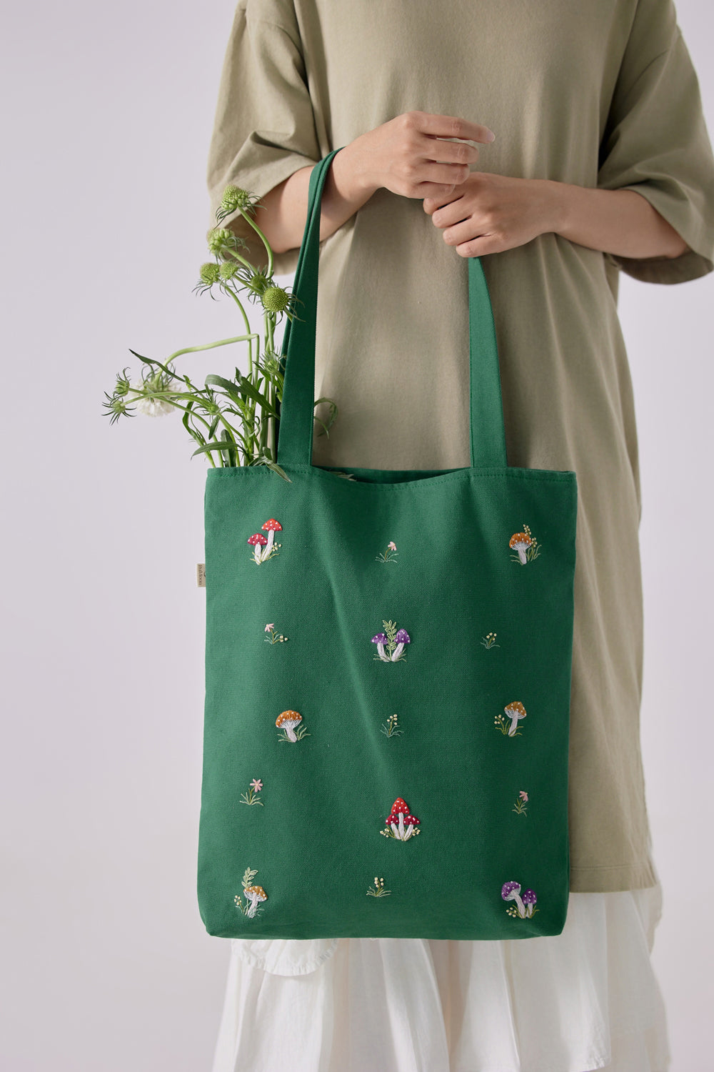Mushroom Embroidery Tote Bag Green