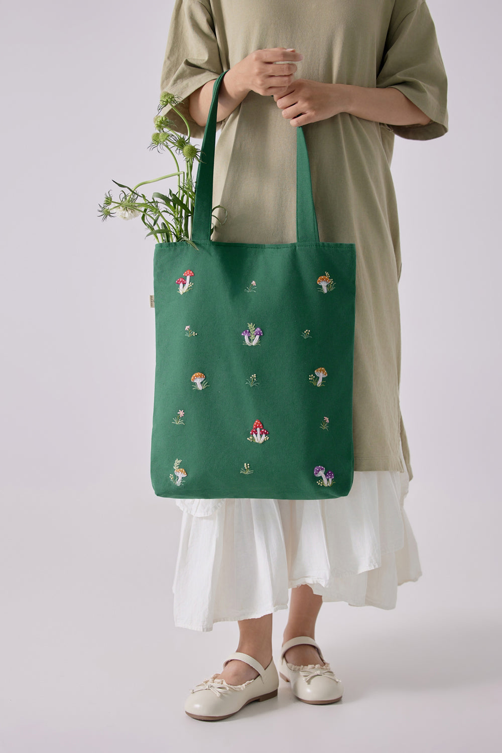 Mushroom Embroidery Tote Bag Green