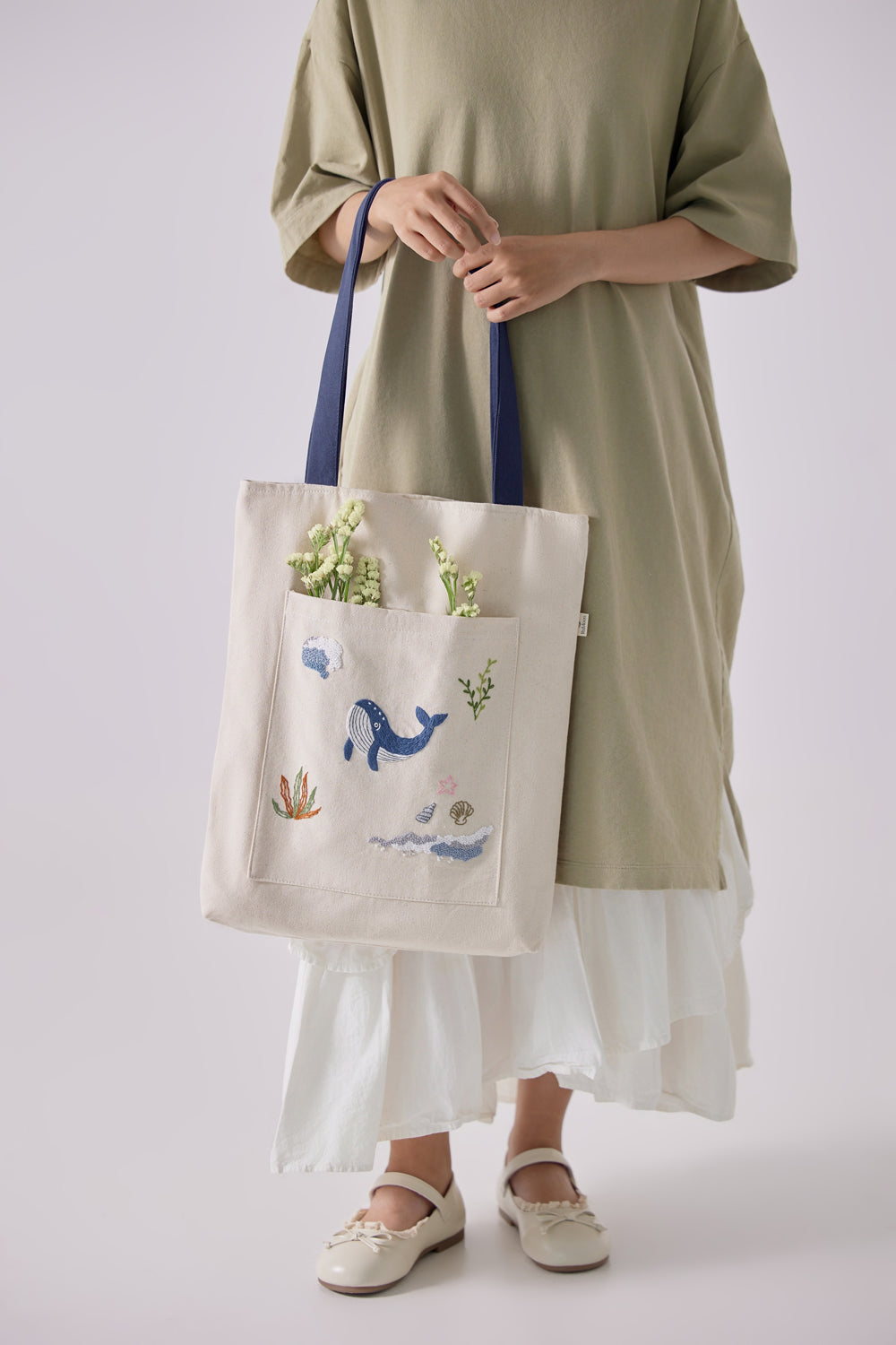 Blue Whale Embroidery Tote Bag Beige
