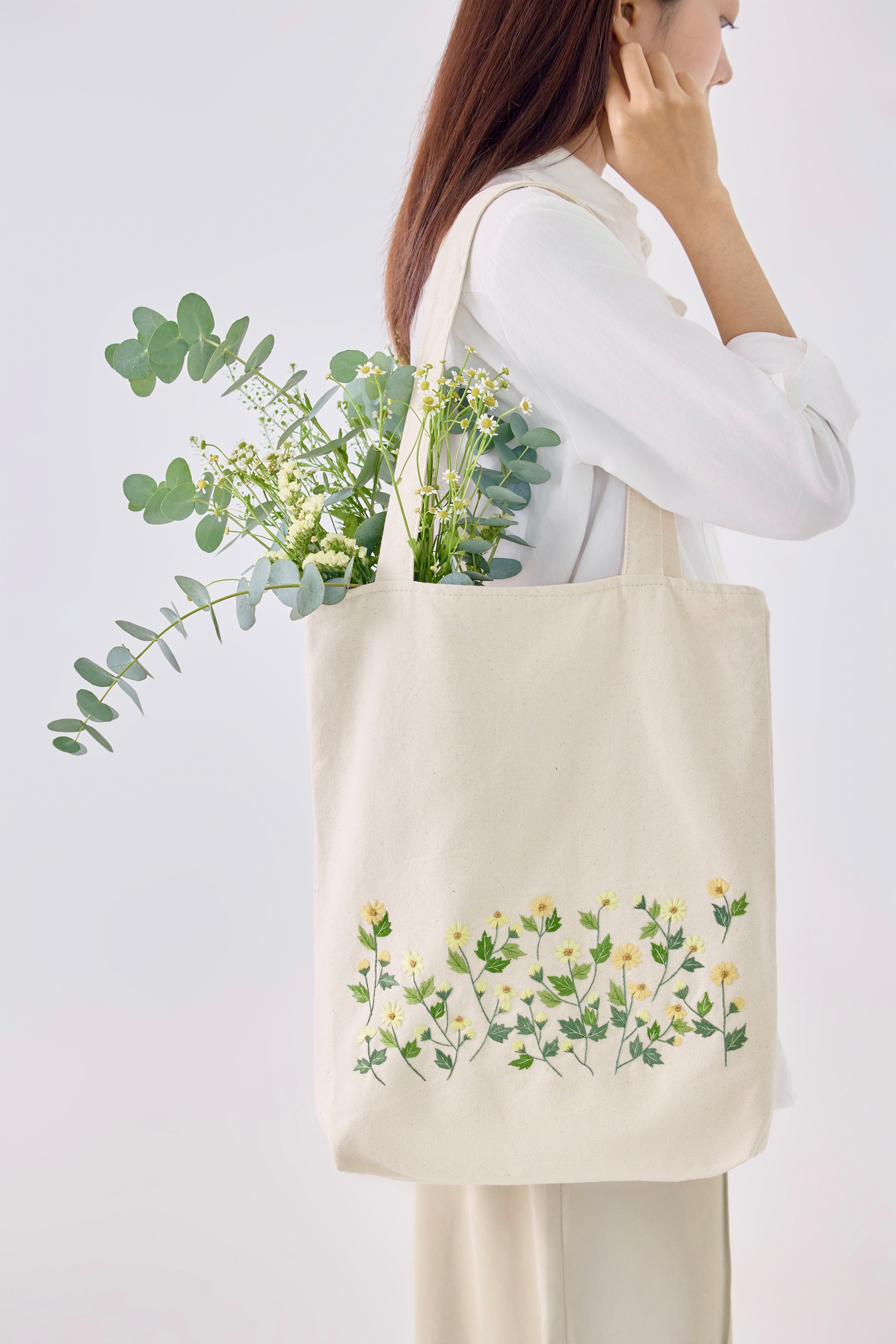 Yellow Daisy Embroidery Tote Bag