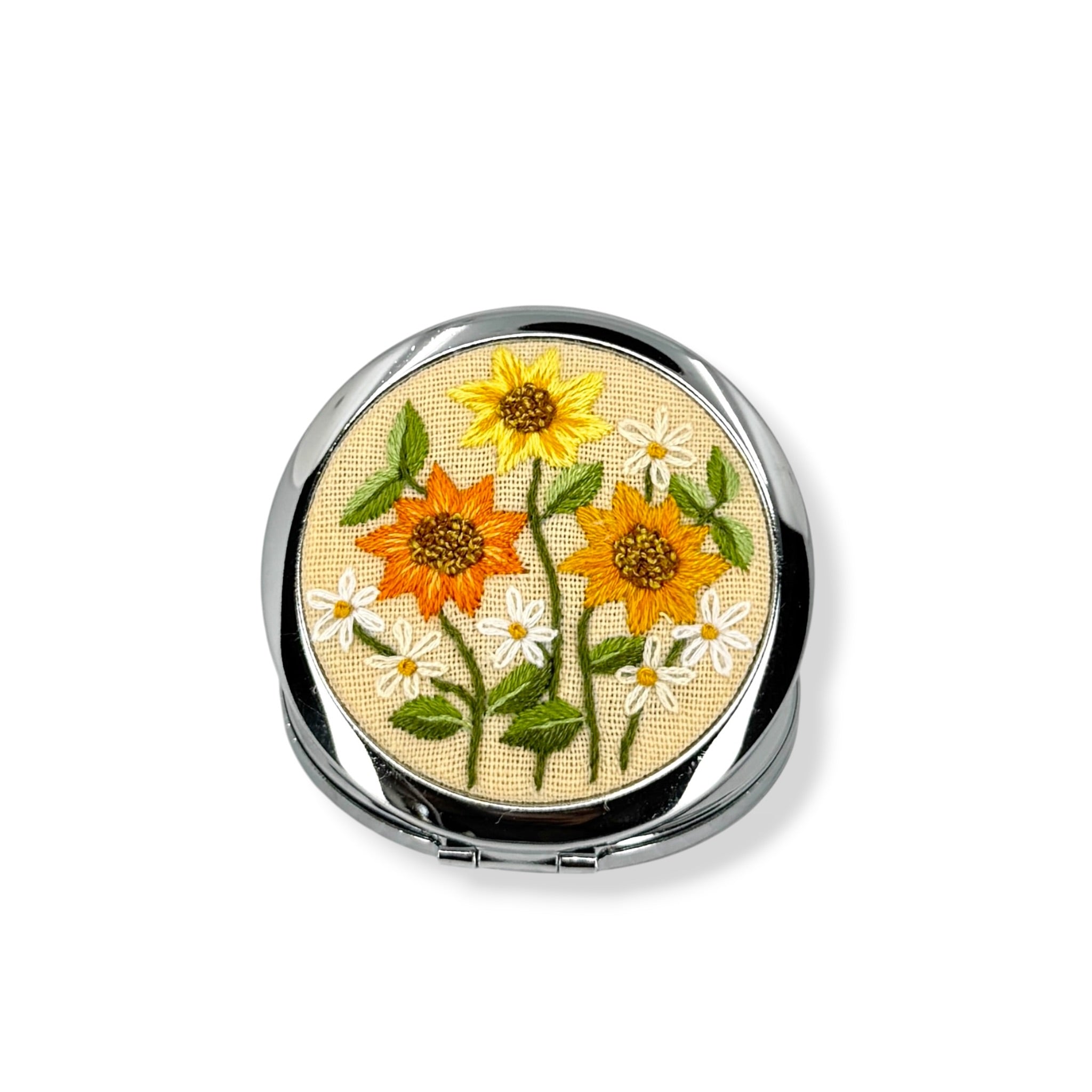 Sunny Daisy Embroidered Pocket Container