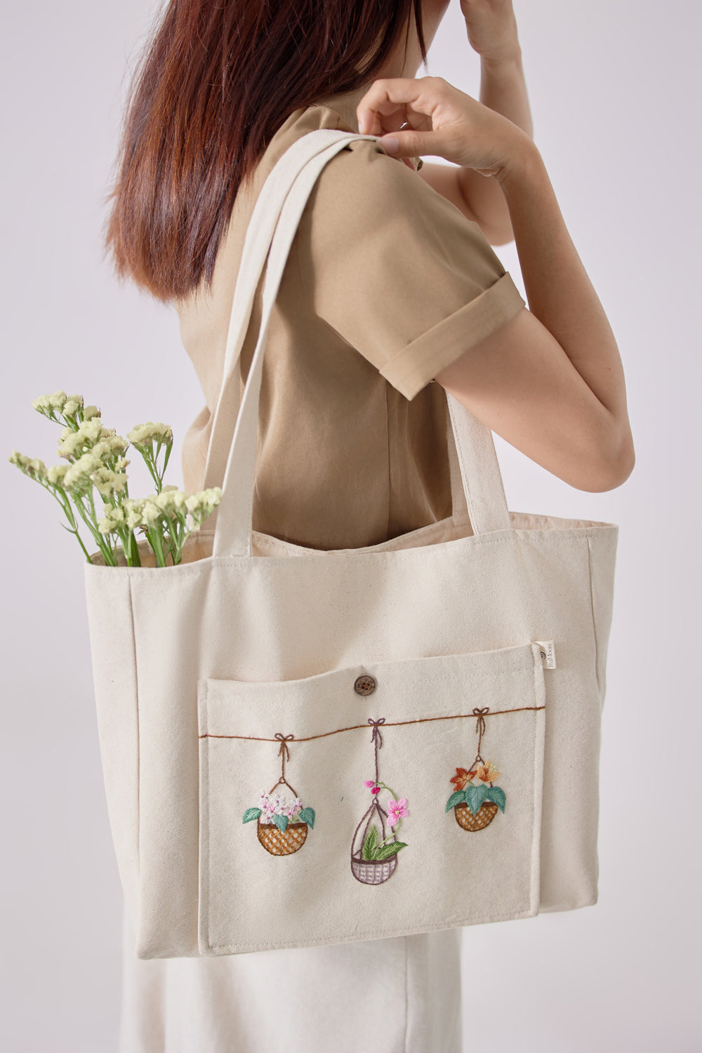 The Different Types of Embroidery Stitches Every Beginner Should Know