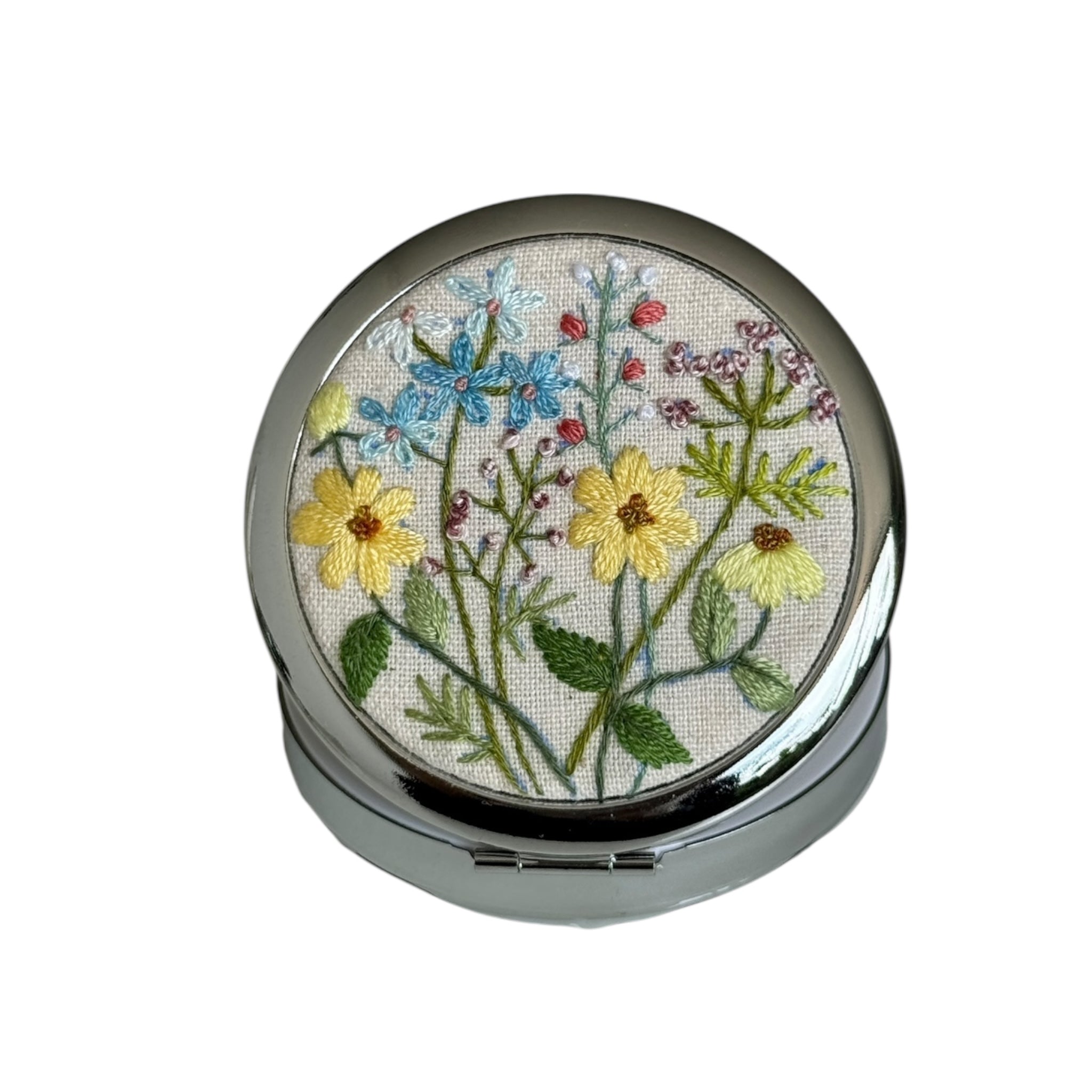 Daisy Daydream Hand Embroidery Compact Container